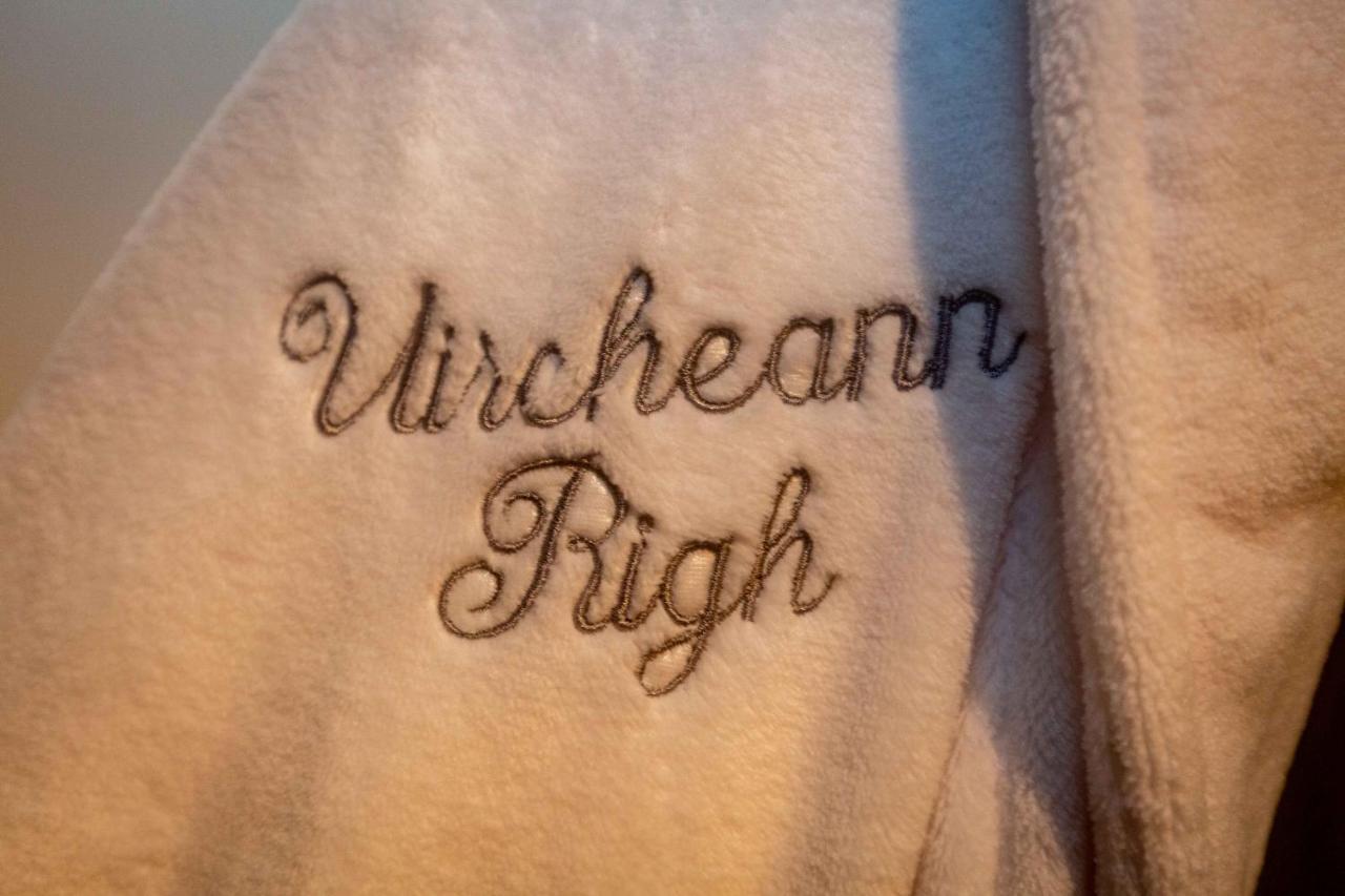Uircheann Righ Bed and Breakfast Strontian Exteriör bild